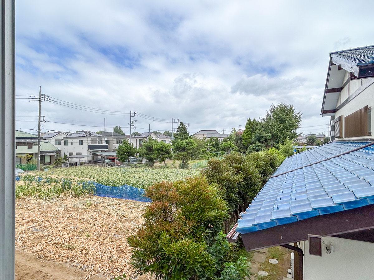 葛飾区東水元の賃貸物件/2階：東側の窓の先