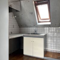 杉並区高円寺北の賃貸物件/キッチンの右手に洗濯機置き場。置き場の幅はちょうど60cm