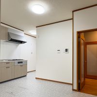 杉並区上荻の賃貸物件/ダイニングキッチン　ダイニングテーブルは充分置けるサイズ