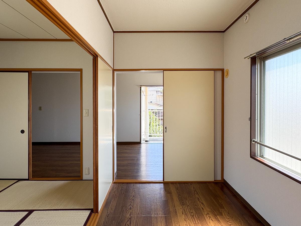 杉並区西荻南の賃貸物件/4畳の部屋はベッドを置くか、ワークスペースにするのもあり