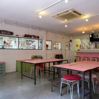 世田谷区若林の賃貸物件/募集区画はAとB。図面北側のグレー部分は、オーナーが引き続きアトリエとして使用します（写真：区画A）