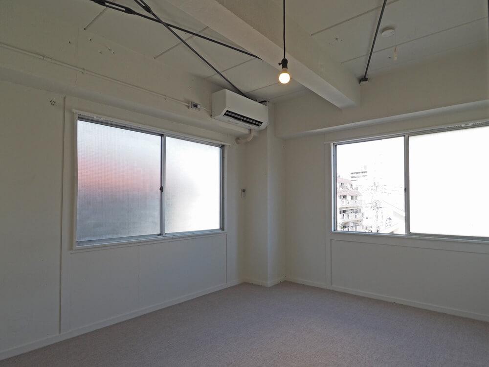 文京区千石の賃貸物件/角部屋で窓が2つあります