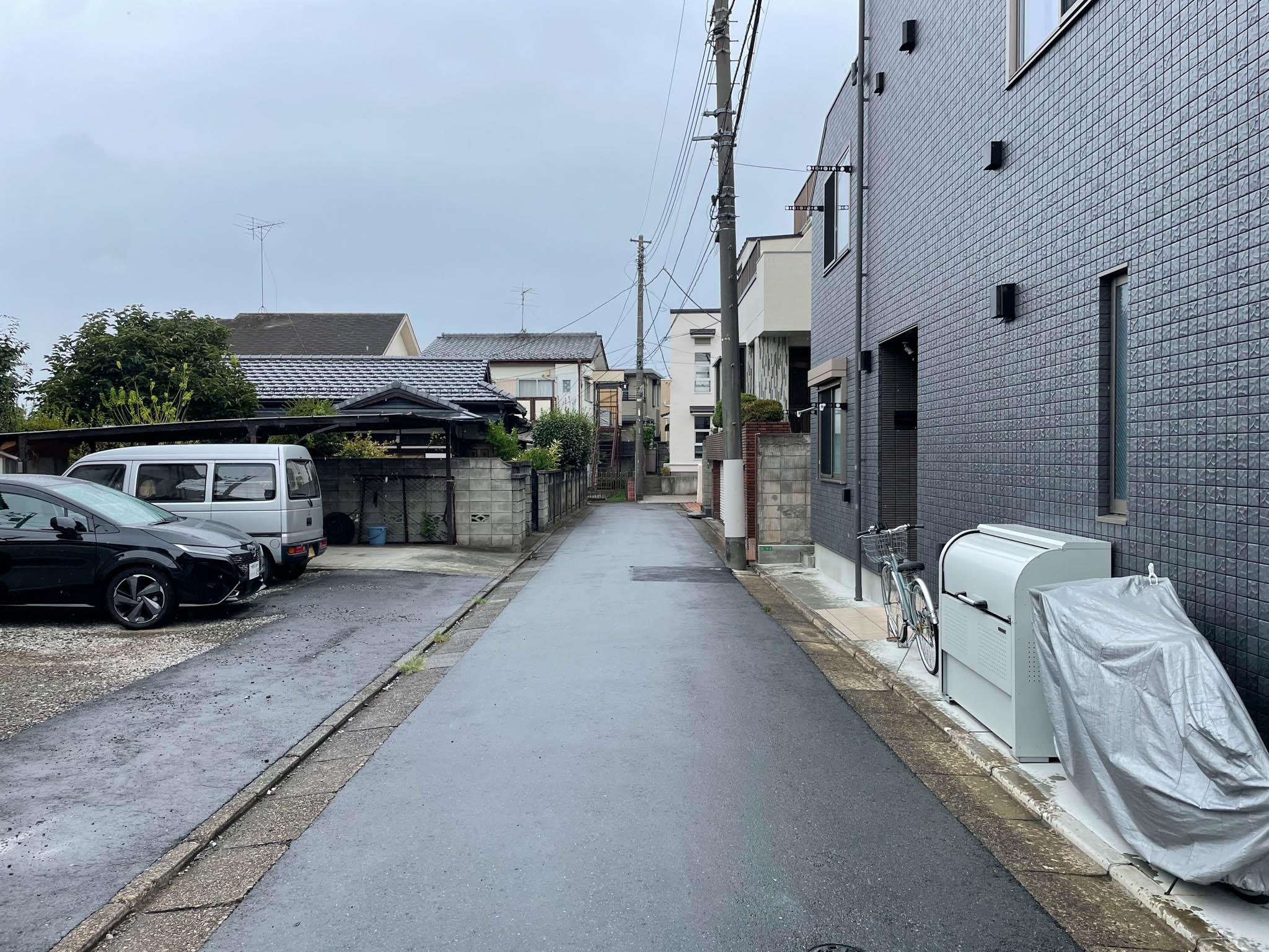 練馬区富士見台の賃貸物件/奥に入って行った先に建物があります