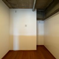府中市天神町の賃貸物件/キッチン背面にも収納がないので、お好きな棚をご用意ください
