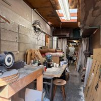 渋谷区東の賃貸物件/倉庫スペースの中。こんな感じで今のテナントさんは物置としてつかっている