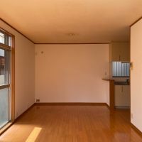 武蔵野市吉祥寺本町の賃貸物件/下階、リビング：西に向かって