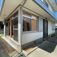 武蔵野市吉祥寺本町の賃貸物件/建物の周りを通路がぐるりと通っています