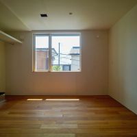 三鷹市井の頭の売買物件/ベッドルーム1。主寝室にちょうどいい広さです