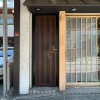 杉並区西荻北の賃貸物件/現状、2階へ行くには一度外に出ます