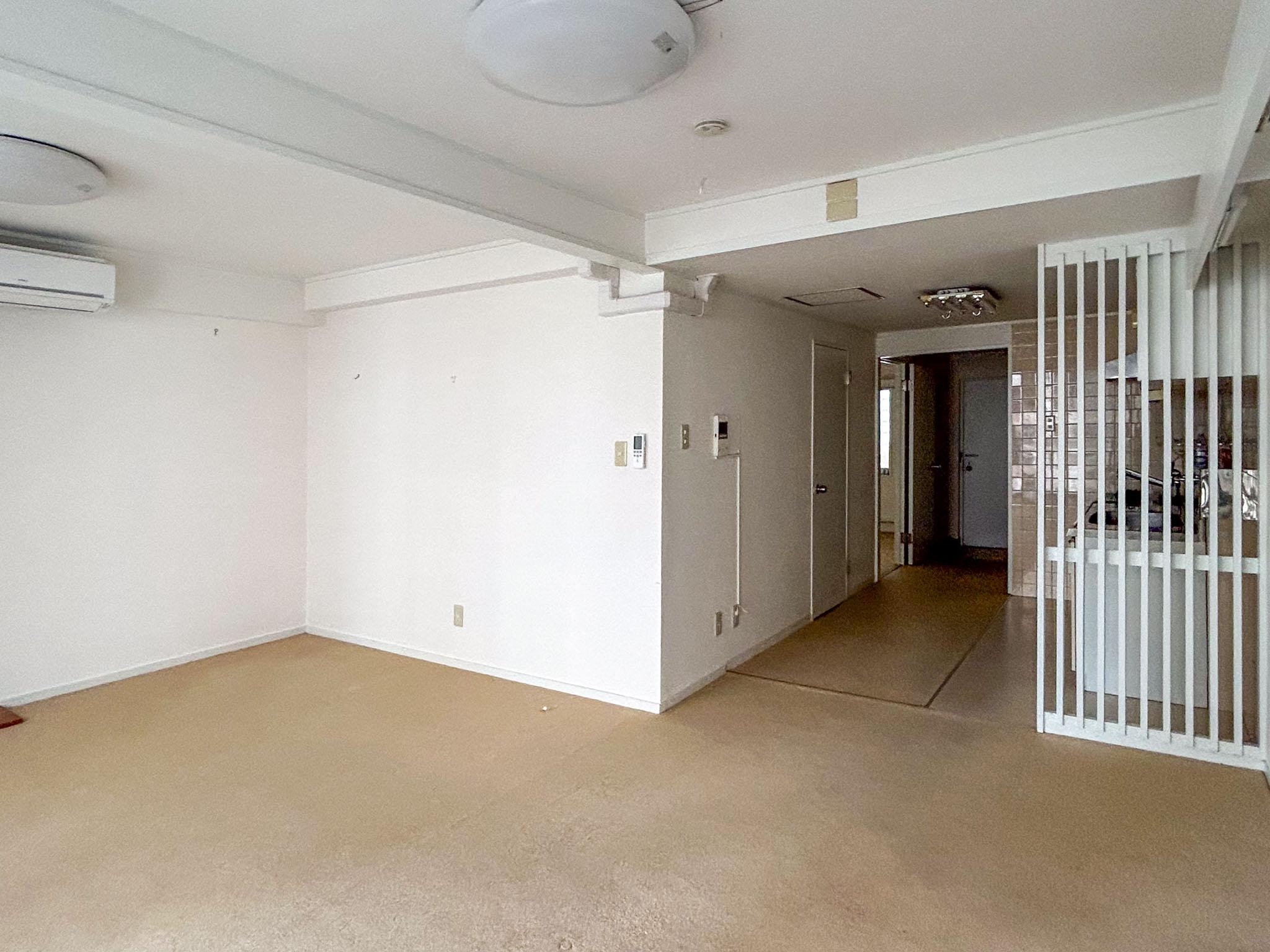 港区赤坂の賃貸物件/むやみに新しさを追わず、丁寧に住み継がれてきた室内の雰囲気