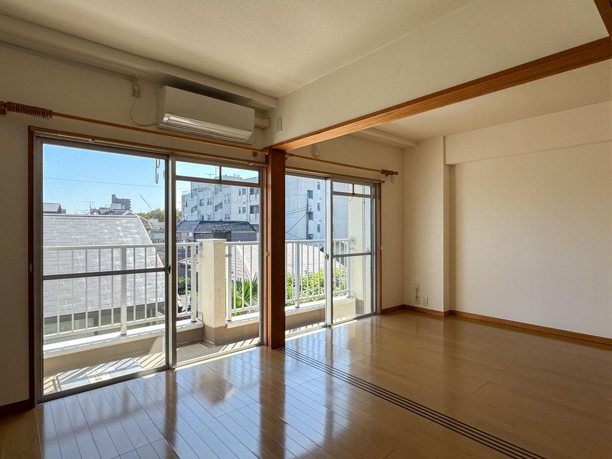 世田谷区野沢の賃貸物件/陽光の明るさで満たされた、気持ちの良い部屋