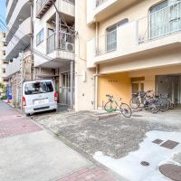 江東区白河の賃貸物件/駅の出口がある大通りから少し入ったところ