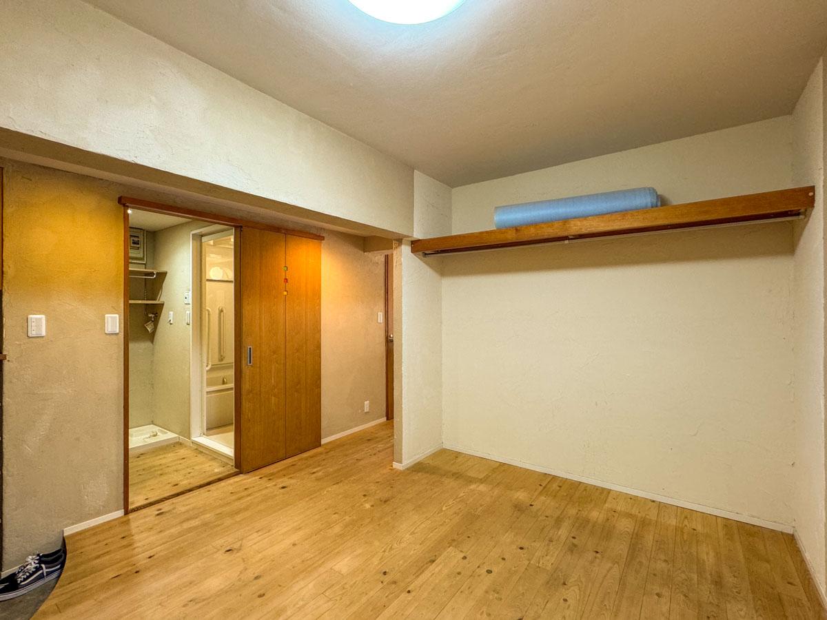 品川区旗の台の賃貸物件/この洋室は間仕切りがないので、気になる方は置き型のパーテーションなどを使っても良いかもしれません