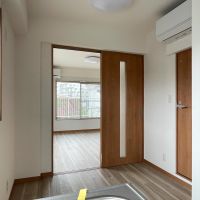 渋谷区代々木の賃貸物件/キッチン横にゆとりがあるので、家電や棚を配置しやすい