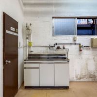 新宿区築地町の賃貸物件/東側にはミニキッチンがあります