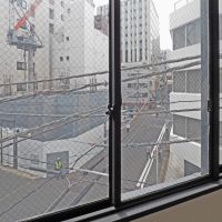 中央区日本橋小舟町の賃貸物件/鉄のサッシュが残っています