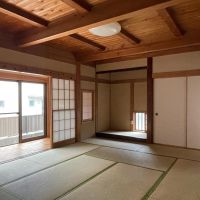 練馬区錦の賃貸物件/下階、10畳和室：広々とした和室は、思わずゴロンと寝ころびたくなりますね