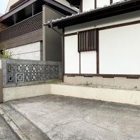 練馬区錦の賃貸物件/大型の車ですと角が出てしまうかもしれません