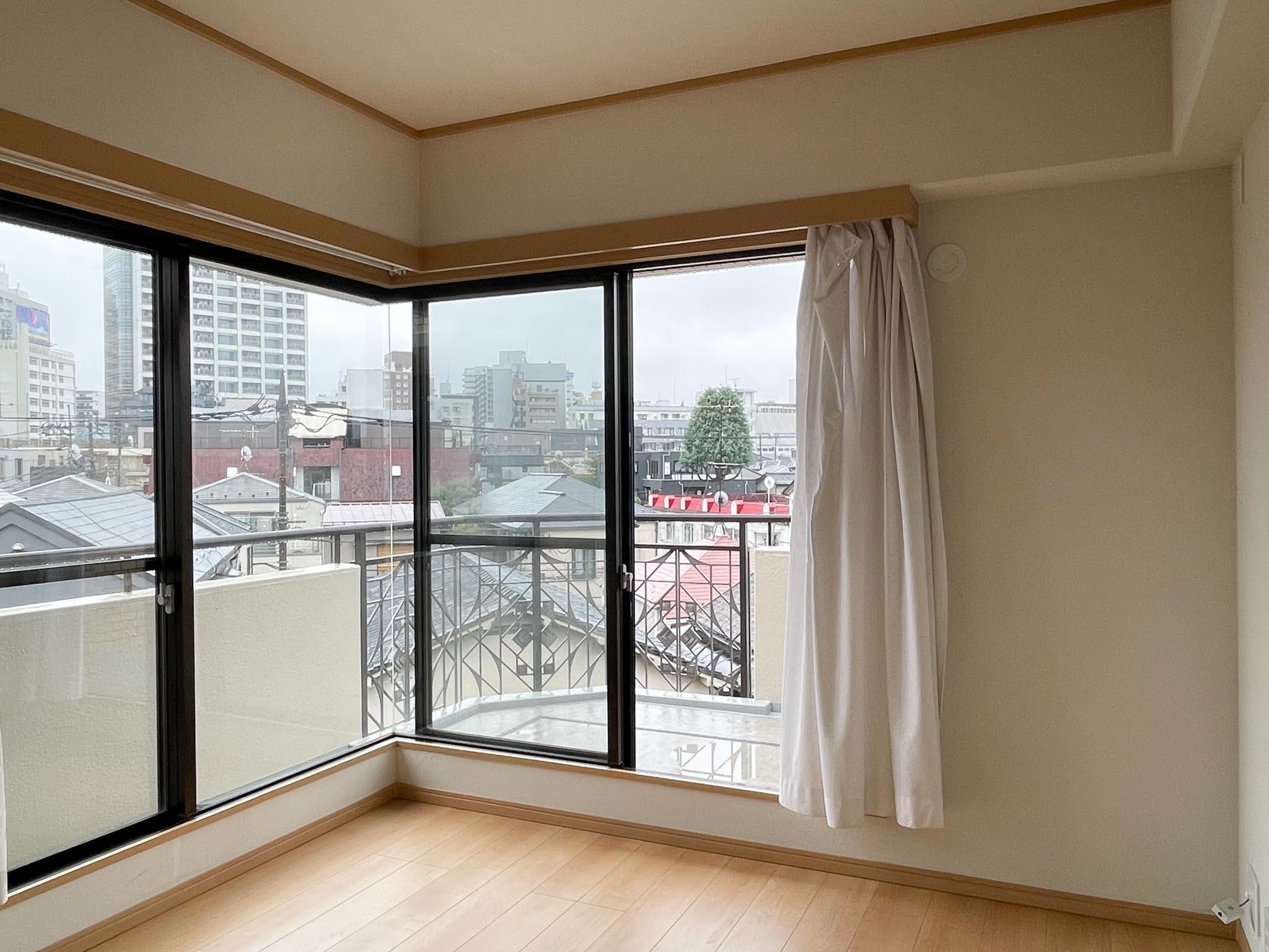杉並区天沼の賃貸物件/5.3畳洋室、ここが1番気持ちいいかもしれません