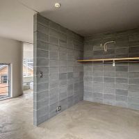 府中市清水が丘の賃貸物件/オープンクローゼットつき。寝室はカーテンで仕切ることも可能