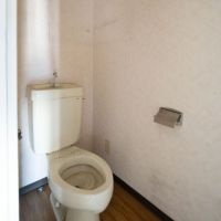 台東区蔵前の売買物件/1102側にもトイレがありました