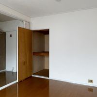 中野区東中野の賃貸物件/北側の洋室：こちらの収納は押入れです