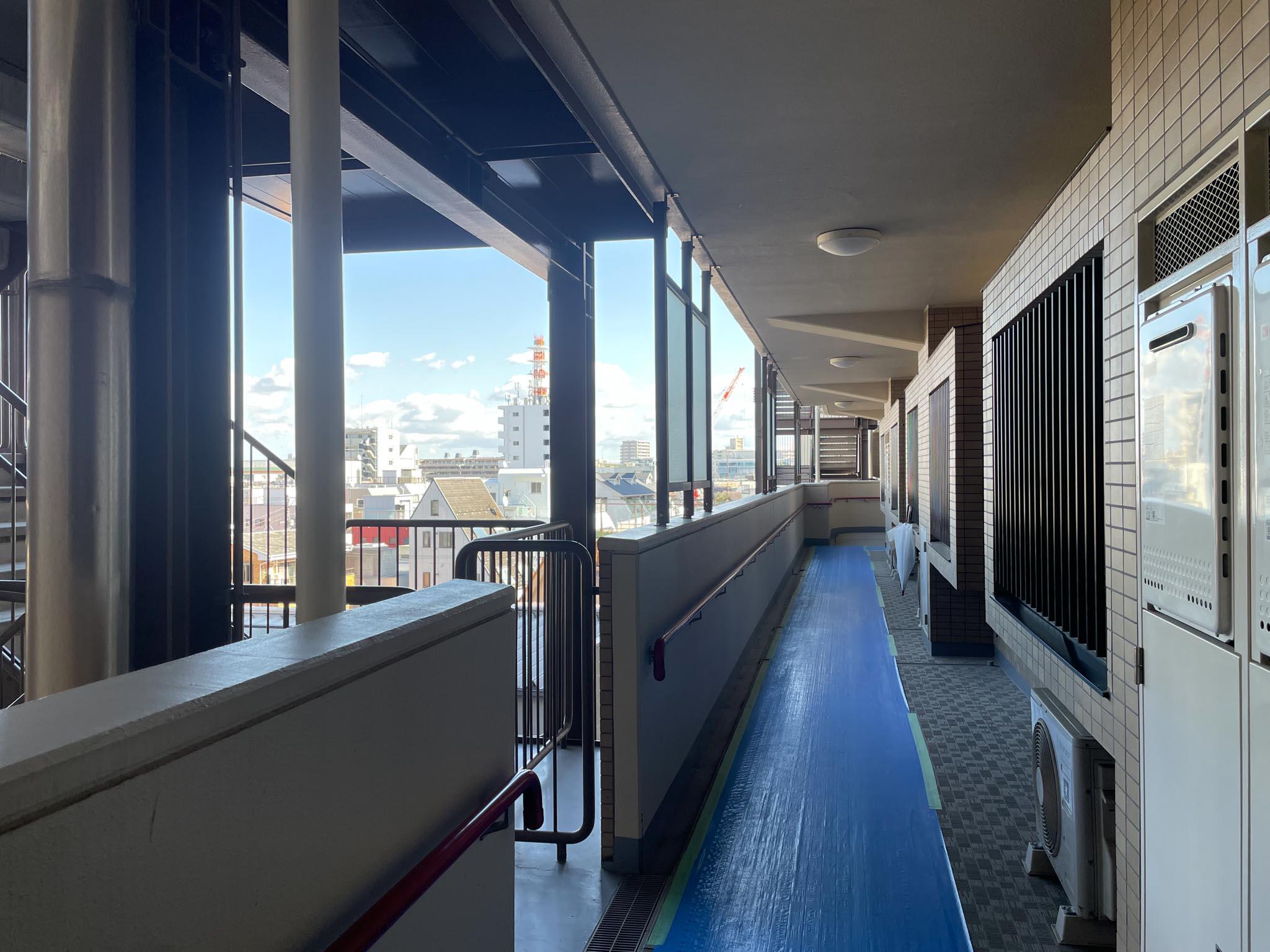 立川市高松町の賃貸物件/玄関外、共用部