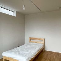 世田谷区豪徳寺の賃貸物件/203:この部屋は収納が無い分、6.9畳と少し広めです