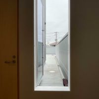 世田谷区豪徳寺の賃貸物件/2F:ルーフバルコニーへ出る扉