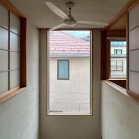 目黒区三田の賃貸物件/2階：吹き抜け。隣家の視線は気になりません