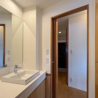 世田谷区池尻の賃貸物件/洗面スペースを反対のアングルから