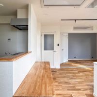 世田谷区の賃貸物件/洋室側をみる