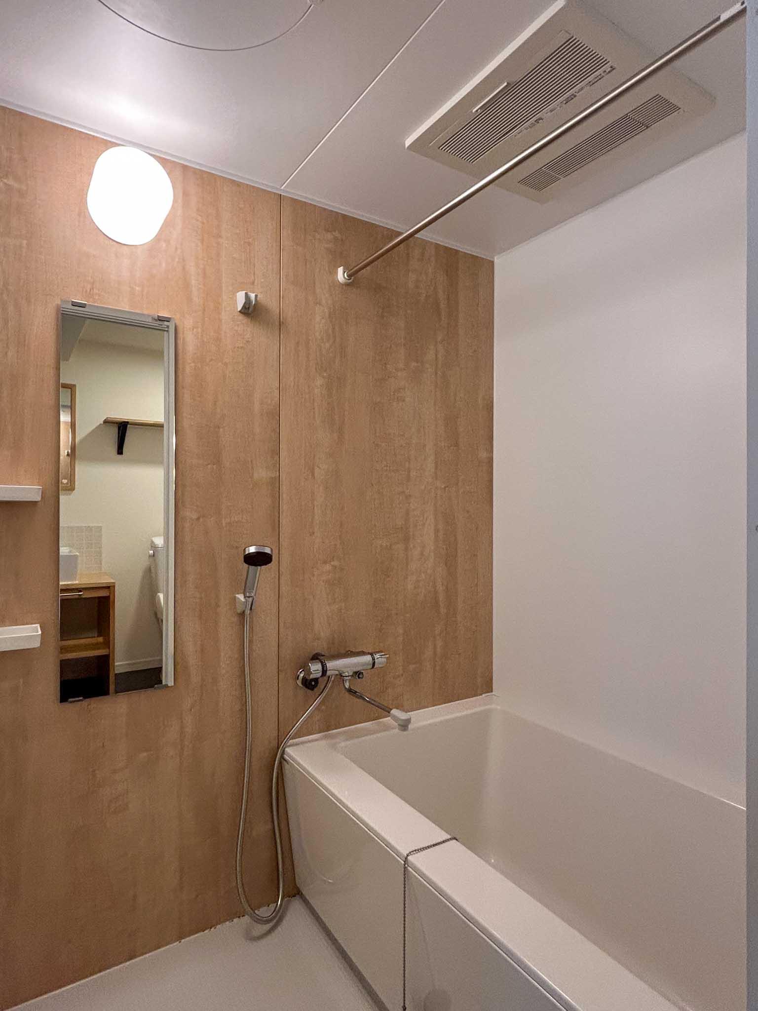 世田谷区の賃貸物件/浴室。浴室乾燥機能つき