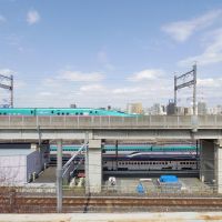 北区中里の賃貸物件/「電車の見える丘公園」から。いいタイミングで新幹線が!