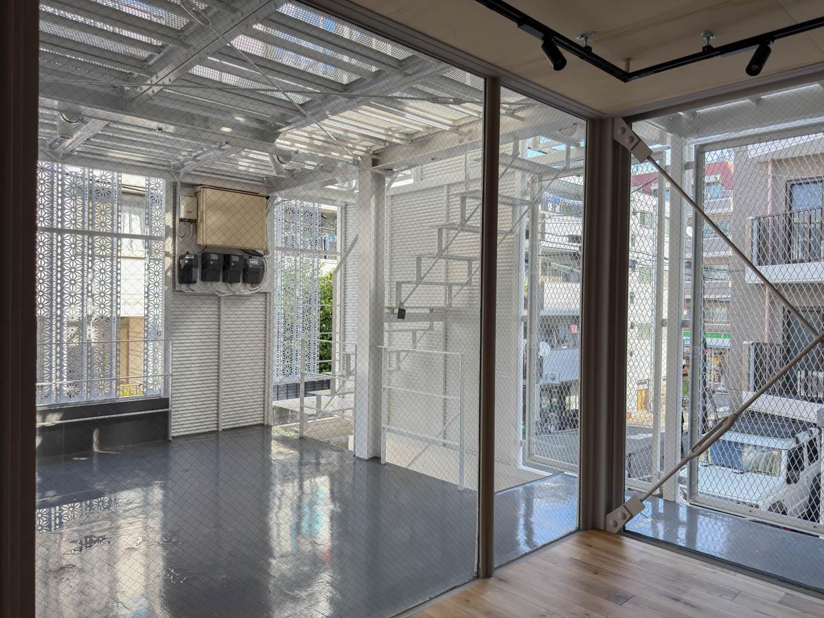 大田区東馬込の賃貸物件/窓が大きく開放的