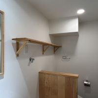 品川区南品川の賃貸物件/ちょっとした収納として嬉しい壁掛け収納がついています