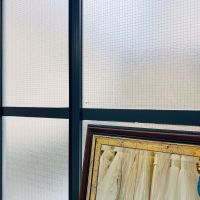 中央区日本橋大伝馬町の賃貸物件/古い窓サッシが残っているのもいいですね