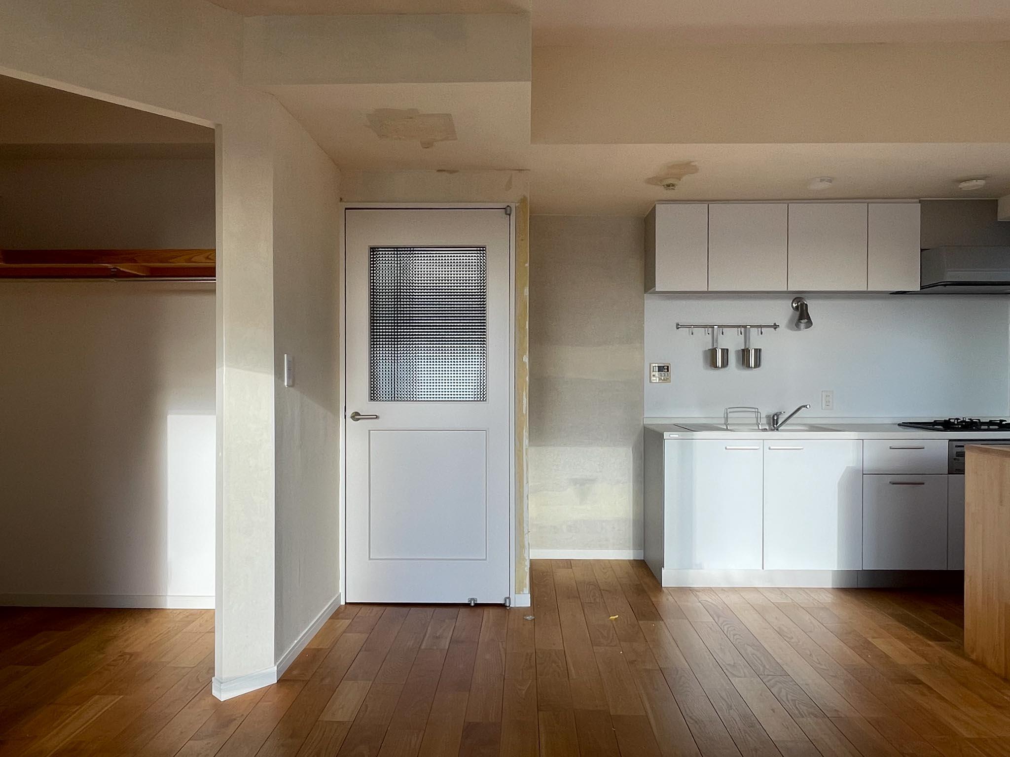 江戸川区瑞江の賃貸物件/リビングをベランダから