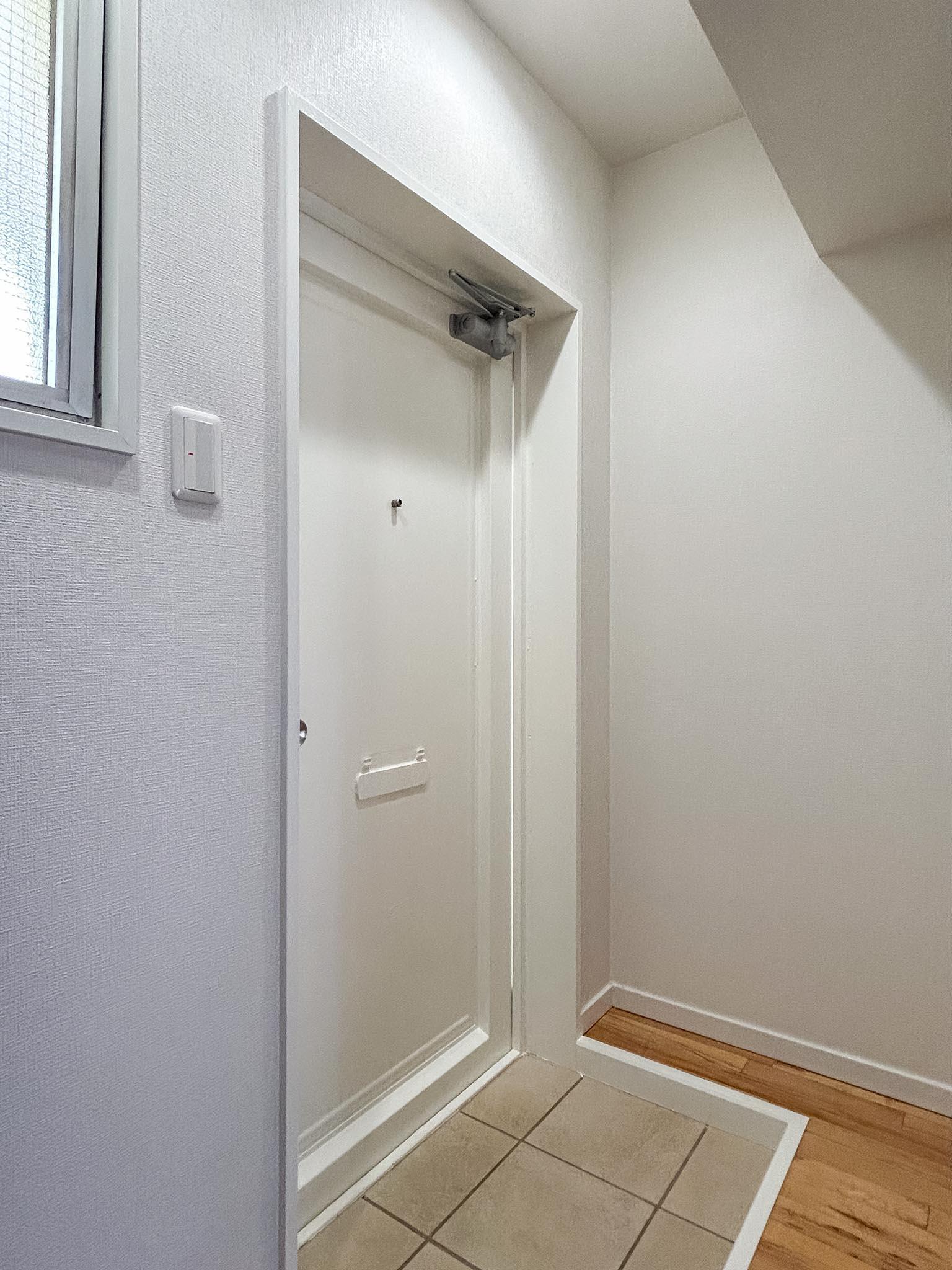 新宿区岩戸町の賃貸物件/玄関