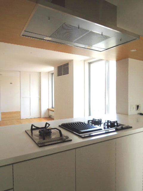 世田谷区玉川田園調布の賃貸物件/料理をしながらリビングが見渡せます