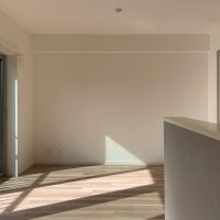 文京区本郷の賃貸物件/リビングを北に向かって