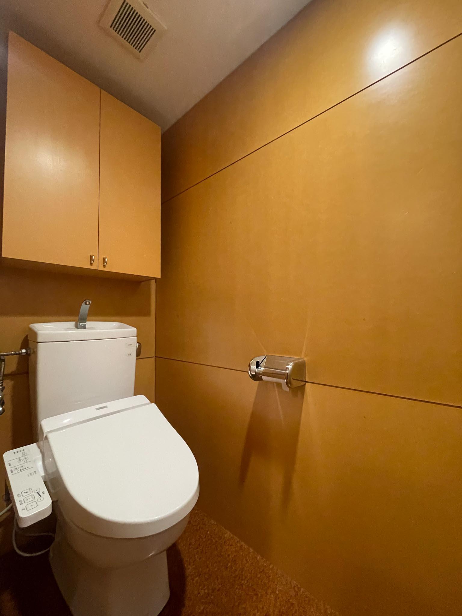 中野区松が丘の賃貸物件/203：トイレ