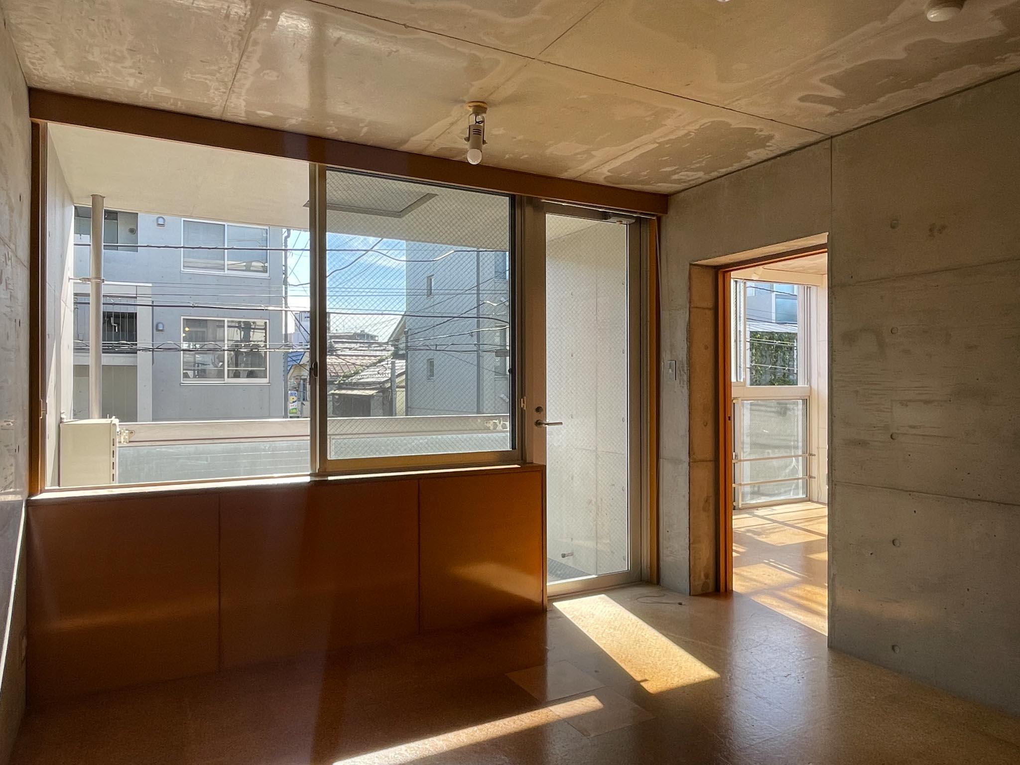 中野区松が丘の賃貸物件/202：リビングの内装は203と同じ