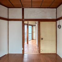 目黒区中央町の賃貸物件/キッチン側をみる