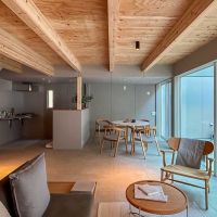 川崎市多摩区東生田の売買物件/キッチンの方をみる