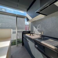 神奈川県川崎市中原区小杉御殿町の賃貸物件/キッチンも今回のリフォームで新品に。食洗機もばっちり付いています