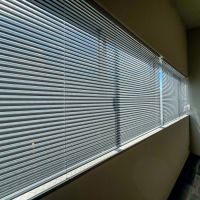 神奈川県川崎市中原区小杉御殿町の賃貸物件/3階の約6.8畳の洋室にはブラインドが設置済み