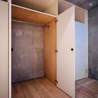 世田谷区代田の賃貸物件/収納はこんな感じ。ハンガーバーがあり、衣類を収納しやすそう