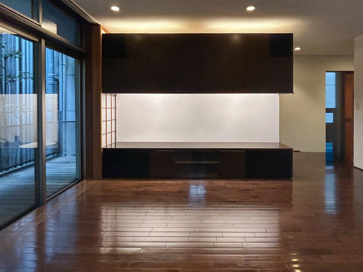 渋谷区恵比寿の賃貸物件/リビングの収納がアイコニック