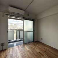 杉並区和田の賃貸物件/4B: 北向きですが2面に窓があるせいか暗いというほどでもなく